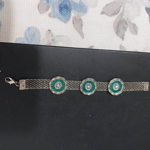 Antique Silver Tone Chain Bracelet Green Silver - Picture 3 of 8